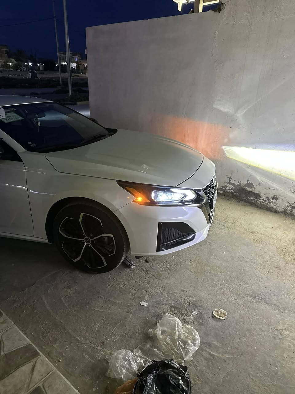 لبيع نيسان التيما خليجي شركه السور
موصفات sR

ماشيه ١١لف يعني زيرو بعدها وضع الشرك
المكان ديالى مندلي
رقم الهاتف 
***********
السعر 215ورقه وبيها مجال
