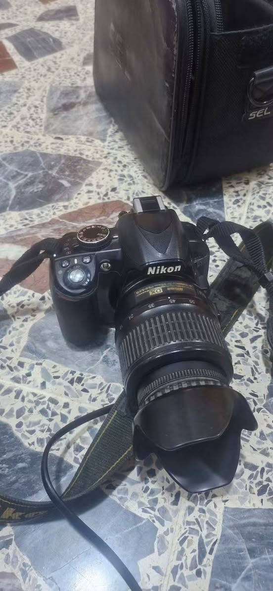 لكامره نيكون D3100 مكان موصل كامل ملحقات وياها عدستين الاوتو مال عدسه عاطل يعني يدوي ا سعر خاص


**إذا كنت صاحب هذا الإعلان وتريد حذفه لأي سبب، رجاءا أرسل رسالة إلى الدعم الفني**