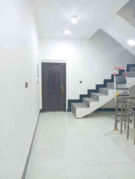 تحيه طيبه 🌹🌹🏪🏪
دار سكن للبيع حي النفط

شارع أحمد مطر بناء ٢٠٢٢

كونكريت مساحته 108م

طابقين... الطابق الاول ⬆️

غرف1 صاله استقبال مطبخ صحيات 2... 🚱

الطابق الثاني⬇️.. غرف2 صاله

صحيات... للاستفسار  السعر٧٠

*********** واتساب💚

***********للاتصال📞
