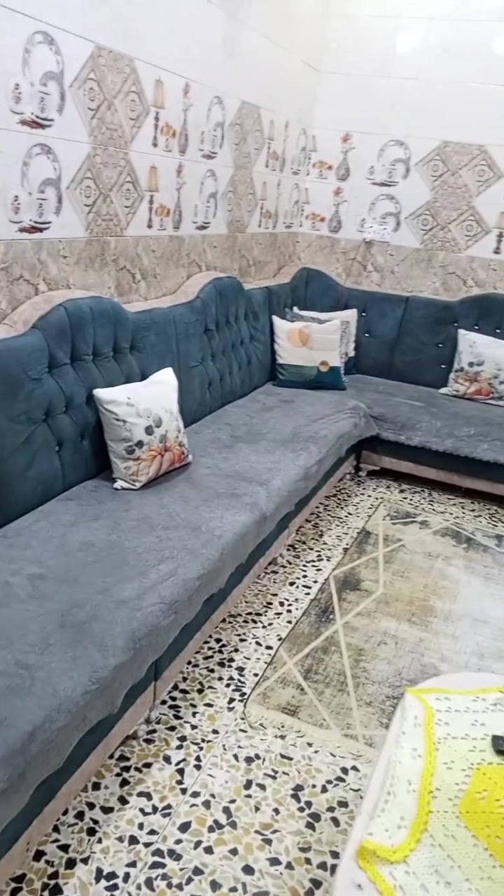 ديوان للبيع جديد فول نظافه سعره 300وبي مجال


**إذا كنت صاحب هذا الإعلان وتريد حذفه لأي سبب، رجاءا أرسل رسالة إلى الدعم الفني**