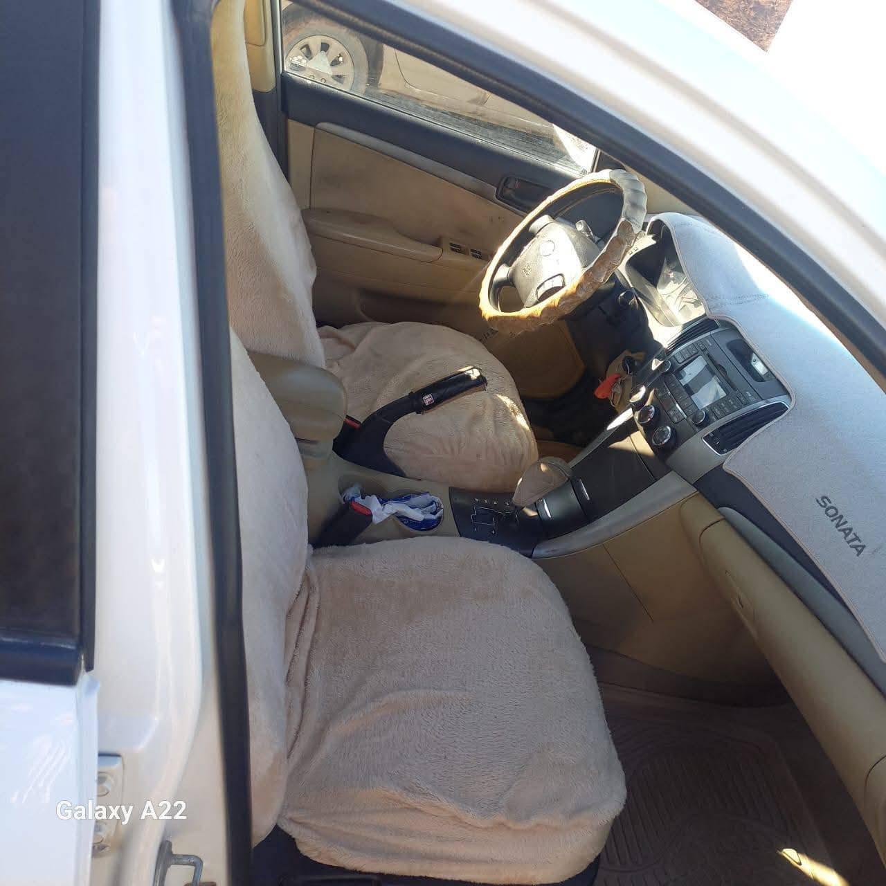 بيع مستعجل
سوناتا امريكي 2009 ... بيها قطعة واحدة فقط باب السائق 
محرك 24 ..... .... السعر 112
***********
