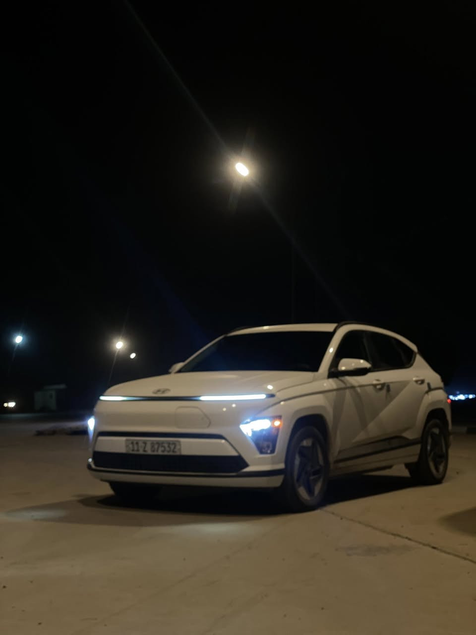 طلعتك وطبتك بلاش 💸 انسة شي اسمة عطل او صناعي او بانزين
للبيع كونا 2024 
الكترك 
كهربائية بل كامل 
السيارة فول مواصفات 
تشغيل عن بعد 
بصمة 
شاشة 
كاميرة
رادارات 360 درجة 
تحديد مسار 
توقف ذاتي 
سايد بريك بصمة 
حساسات خلفية 
نظام ترحيب 
دخول ذكي 
تدفئة كراسي ومقود 
السيارة فول 
وحادثهة جداً بسيط بدون دواخل وايرباك 
جاملغ مبدل نفس لون وشبر بل بنيد صبغ 
السيارة شحنة تمشيهة بحدود 430km
ماشية 23km  
تسارع من صفر لل100 ب4 ثواني 
مكاني بغداد 
السعر 163 وبيهة مجال جداً بسيط  
***********
