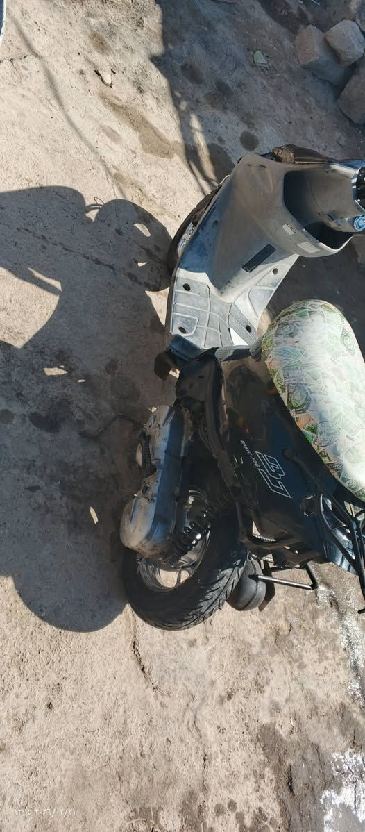 سلام عليكم دراجه تسعه زروف دراجه نضيفه نكره سلف مكينه ناعمه شلعتهه خير من لله مكاني  القرنه بهورسعد سعر خاص رقم الهاتف 9647734604352


**إذا كنت صاحب هذا الإعلان وتريد حذفه لأي سبب، رجاءا أرسل رسالة إلى الدعم الفني**