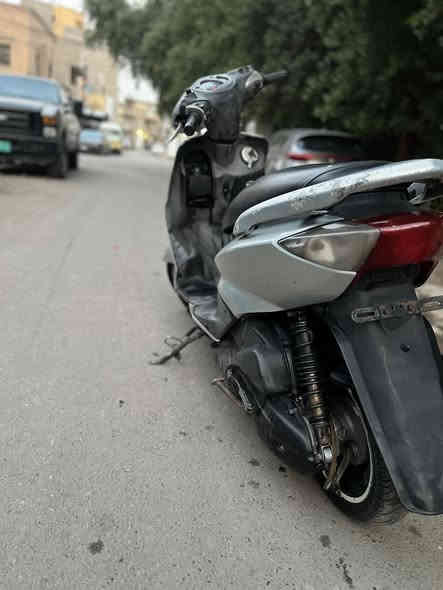 سلام عليكم اخواد دراجه سكنس نثيه ١٤٠ الدراجه كلش نضيفه مكينه وكهرباء اكفلهن كفاله عامه صار شهرين نازله رمبه للبيع سعره 825 وبيه مجال قليل  اكفله كفاله عامه ونطيك بيه ضمان اي خلل طلع بيه الدراجه مفتوحه بيه خلل ترجع وتاخذه من باب البيت مكاني كراده داخل رقمي ***********
