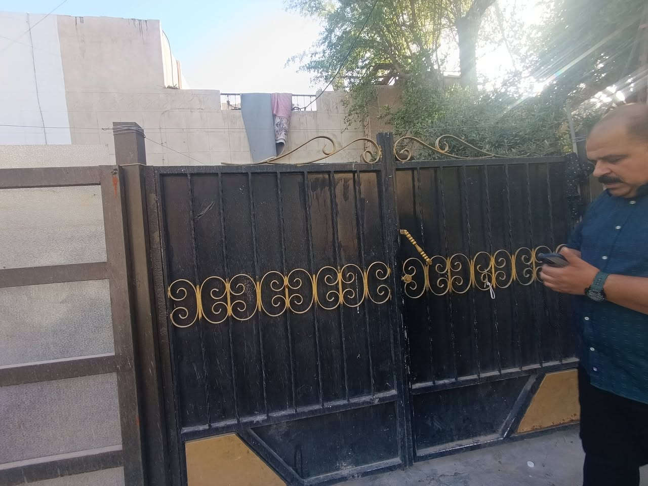 مشتمل 120متر للبيع طابقين ماجر فوك وجوه 600الف بالمعالف قرب جامع البستاني الاتصال على الرقم ***********بي واتساب وماسنجر
