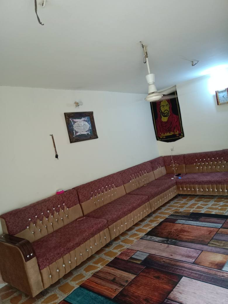 بيت للبيع مساحة ١١٠ طابو زراعي سند ٢٥يتكون من حديقة طرمة صالة مطبخ كليدور غرفة صحيات داخلية وخارجية مناور اثنين الموقع حي الاساتذة اقرب نقطة دالة خلف مدرسة ابن السكيت قريب على مسجد المراشدة للاستفسار الاتصال على الرقم *********** حلة, بابل
