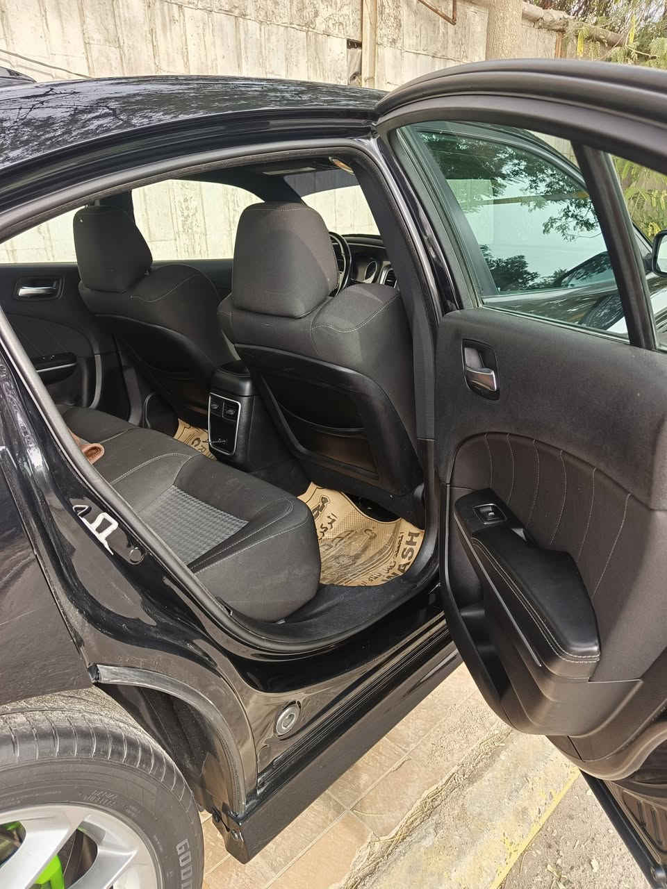 جي تي موديل 21
بغداد بسمي 
محرك 3600vvT
ماشيه 80 ميل
ويل 20
كشنات مخمل/
 تحكم ستيرن وشفتات شغاله 
تخم تاير باتري جديد
***********
