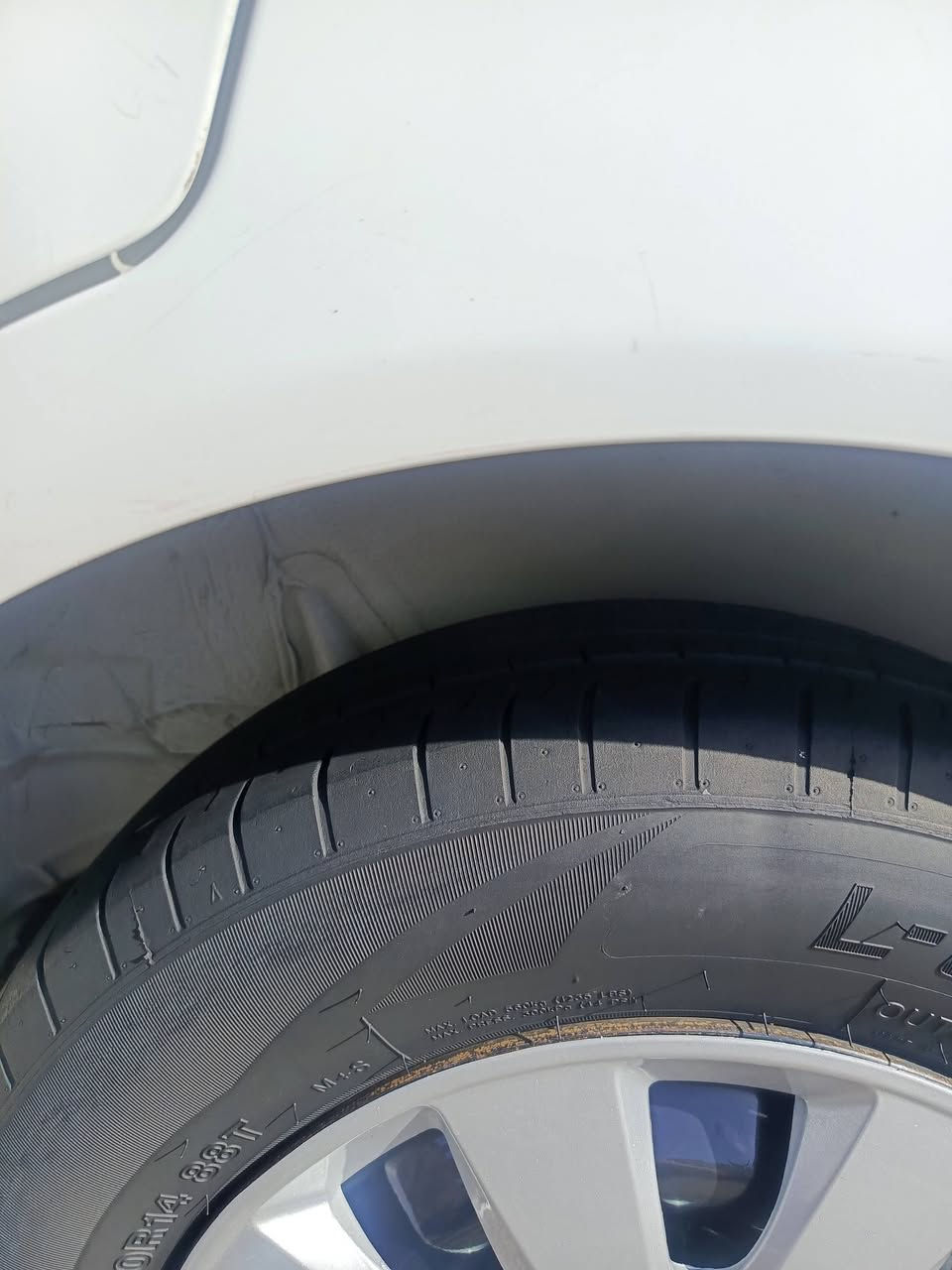 بيجو لميس 2016السياره جاهز عل اخر حبايه بيهه بنيد مبدل اصلي فقط مكينه كير تبريد تتتفه كله بلادي حداديه تخم تاير كله جديد  السعر 54وبيهه مجال قليل مكاني نجف حي المكرمه ***********
