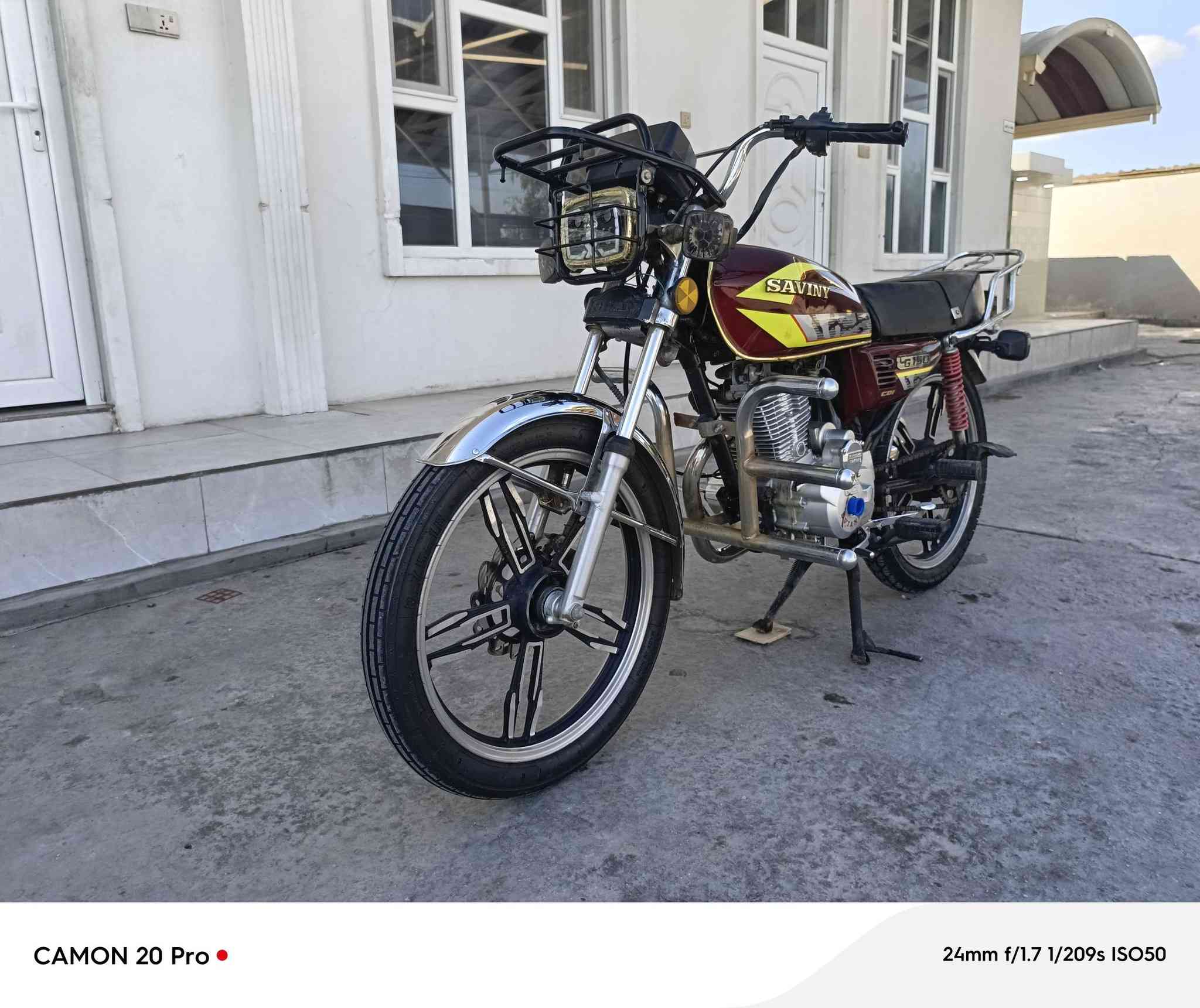 سيفان محدث 25 المحرك 150 جديد للبيع أو مراوس سعر 650 مكاني الخالديه ***********
