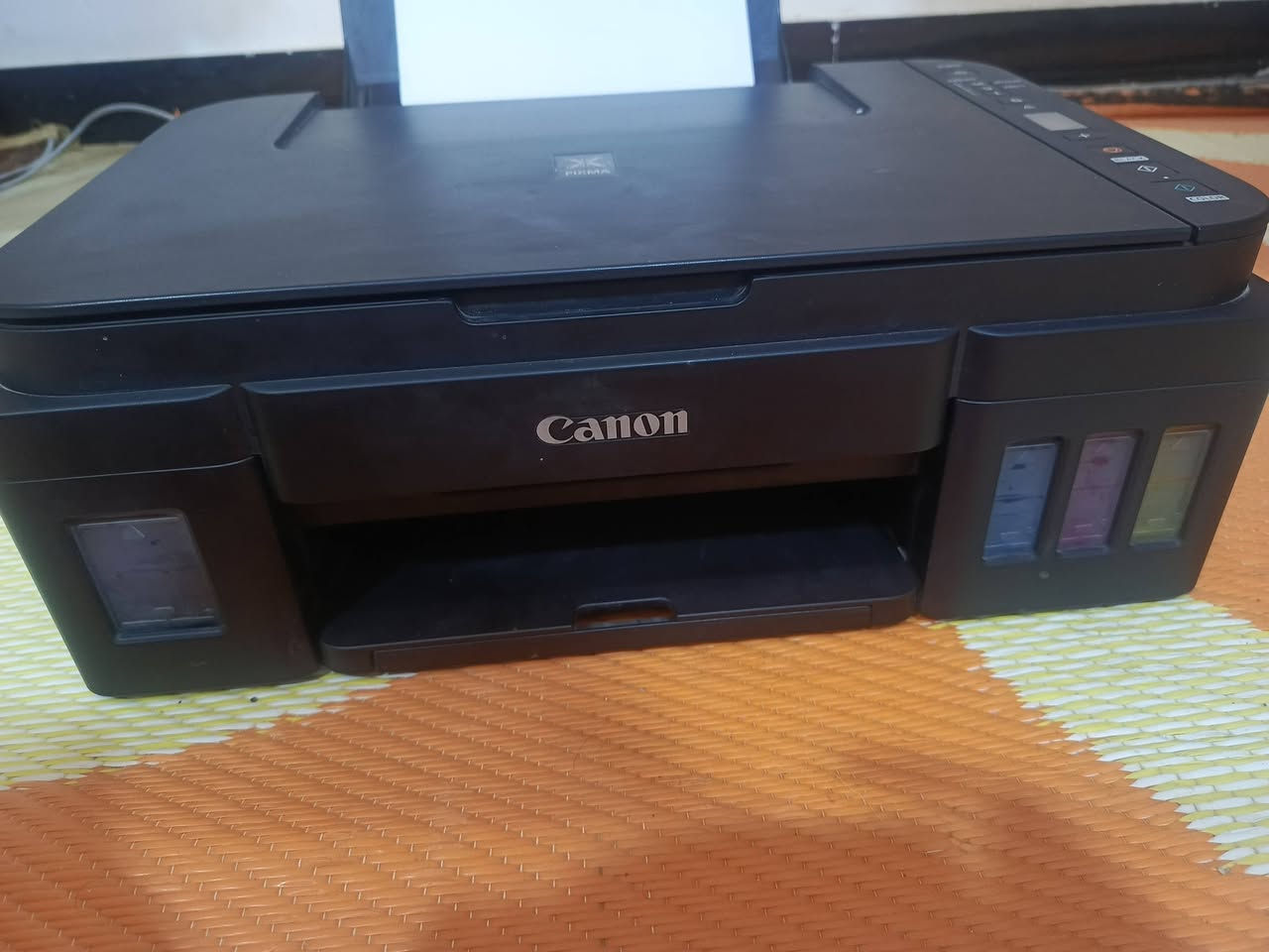 طابعه canon نقصها حبر بس شغاله بعدهي جديده بل كارتونه 
السعر 110الف 
متواجد عل خاص


**إذا كنت صاحب هذا الإعلان وتريد حذفه لأي سبب، رجاءا أرسل رسالة إلى الدعم الفني**