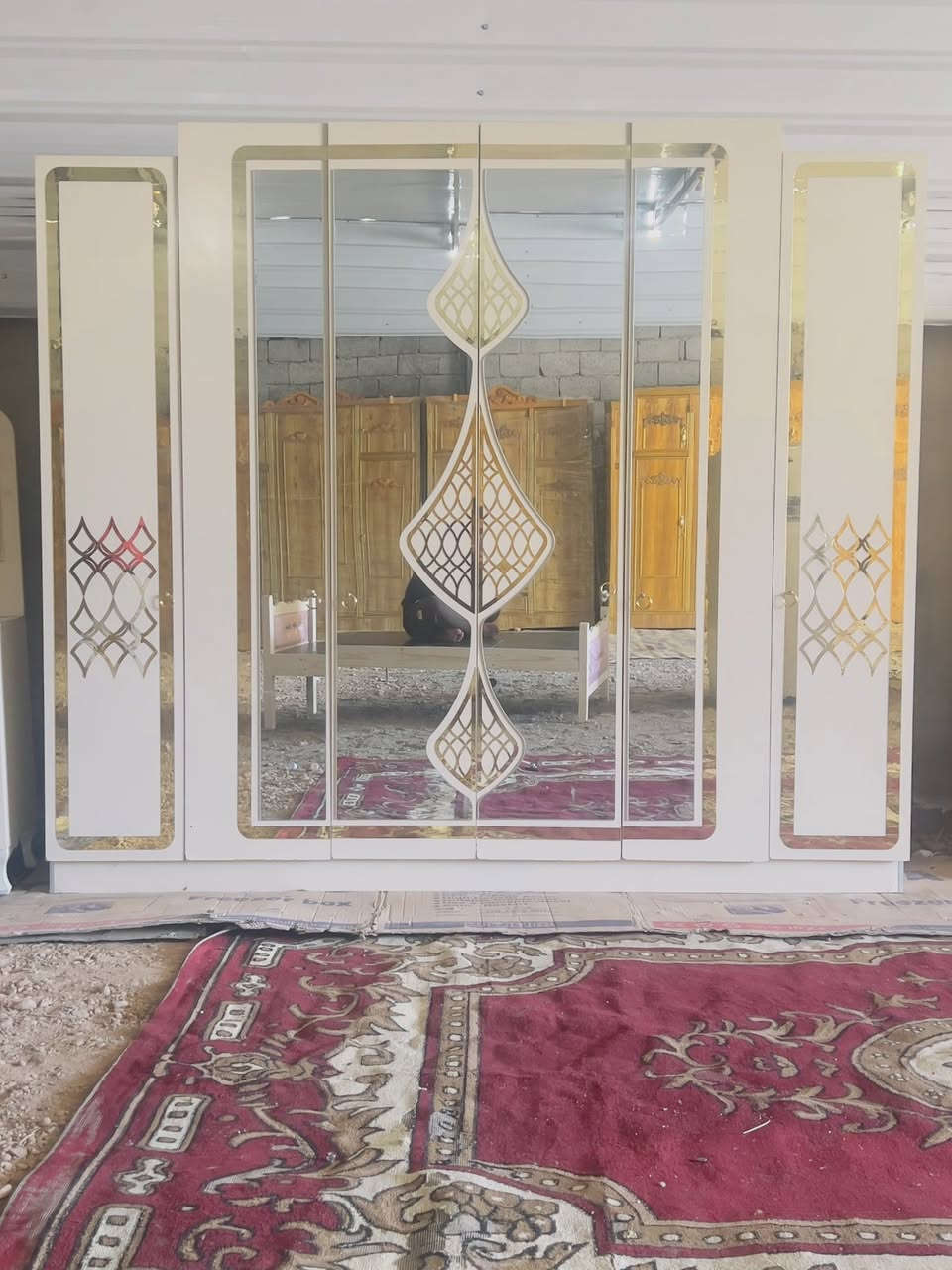 غرفه تركيه نضيفه كلش العنوان بعقوبه الرحمه في مزاد النورين مجاور سما ماركت للتواصل ***********. ملاحظه مستعدون لشراء كافة الاثاث المنزلي والمكتبي وغرف النوم
