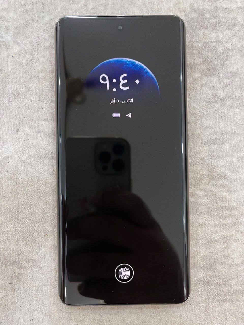 سلام عليكم هونر x9b ذاكره 256 مامفتوح ابد جهاز محترم سعر 250 بغداد الكماليه ***********
