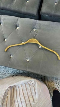 للبيع ٤٠٠ قطعه٠٧٧١٠٨٩٧١٤٠