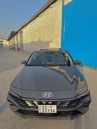 النترا 2024 سمنتي مميز فول 1/1 عدا جلد محرك 2000 دوش  عداد مشي : 19 ال...