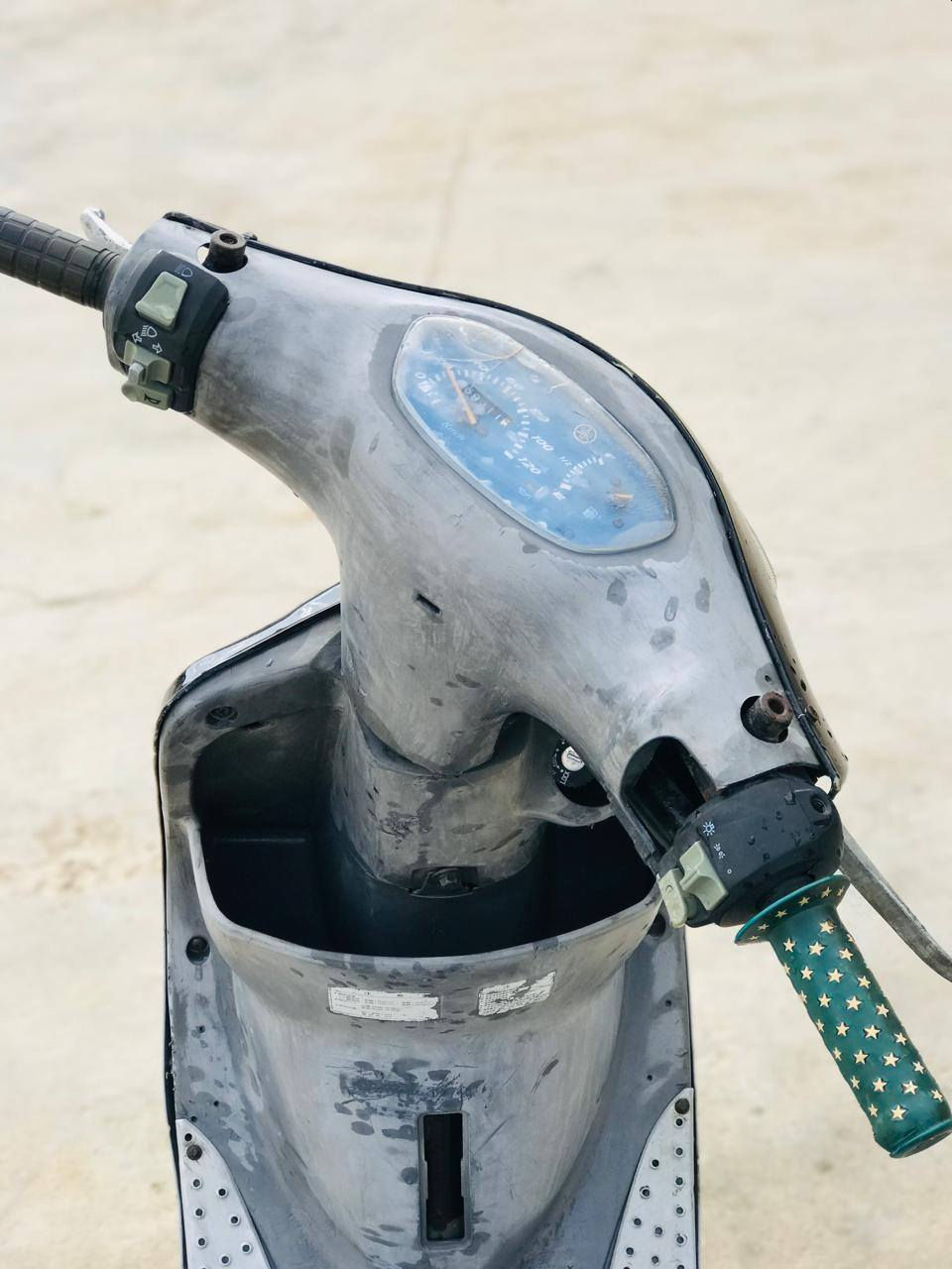 السلام عليكم دراجه ماكس منغولي للبيع ختم واحد بلاديه دراجه جاهزه من كلشي مشي فول مكينه ناعمه كهربائيات كله شغاله نكره سلف ستاند صفح مكينه ما مفتوحه صالنصه رياضي FM السعر ٤٠٠ وبيه مجال للشراي رحمه لولديكم الي ما يشتري لا يواعد وما يجي للاستفسار *********** مكاني شارع كربله نجف عمود 250
