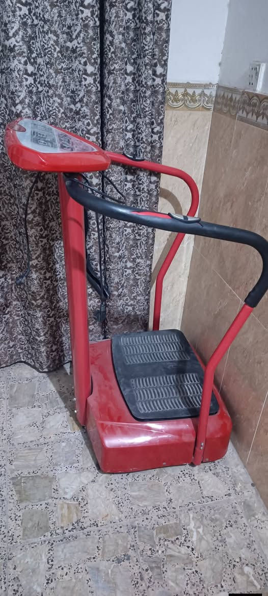 اجهزه رياضيه بيسكل رياضي الماني..
غزال طائرة رياضي أوربي 
هزاز كريزي تكسير شحوم تدليك جسم 
جهاز جري ميكانيكي بدون كهرباء 
اب كوستر طحن معده تكسير شحوم 
سعر الواحد ٩٠ الف العنوان بغداد 
0775415458.


**إذا كنت صاحب هذا الإعلان وتريد حذفه لأي سبب، رجاءا أرسل رسالة إلى الدعم الفني**