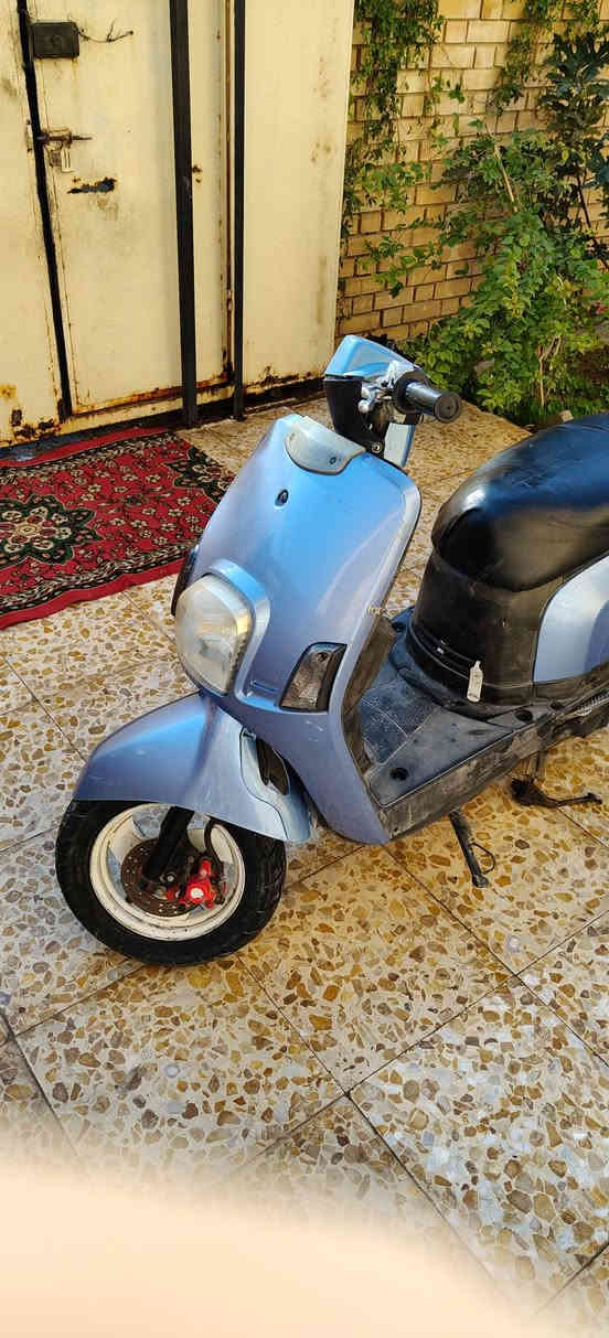 ماكس بوليسي للبيع موديل 2008 نكره سلف و هندر شغالة دراجه نظيفة جدا مثل ما موضح بل صور السعر 750 و بيه مجال بسيط والشراي بي خير و يدلل متواجد فيس او على الرقم *********** مكان كربلاء فريحه قرب جامعة كربلاء
