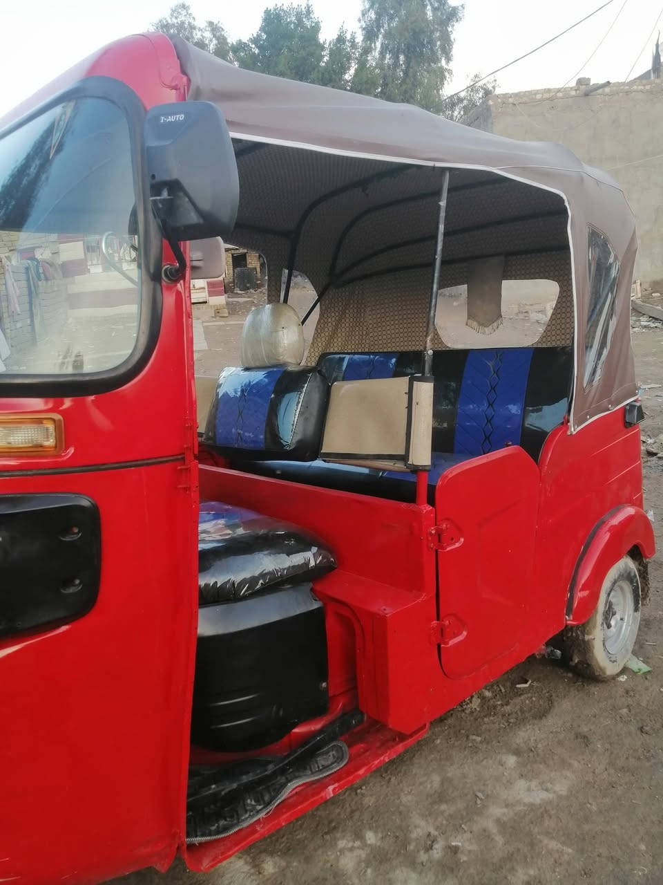 تكتك باجاج للبيع 2018 التكتك خير من الله مال جناي مرقم السعر 4700 هاذا رقم صاحب التكتك *********** مكلف بالنشر المكان ناصريه مركز
