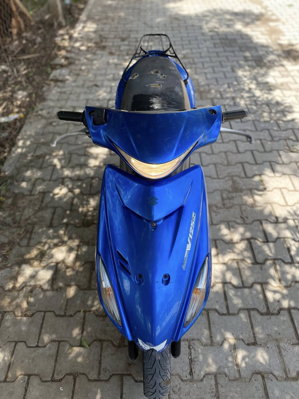 السلام عليكم 
دراجه ادرس نوزل ياباني ساسوكي 🛵
مناقصها شي كامله مكمله للبيع 
سعر 550 وبيه مجال 
عنوان بغداد تواصل خاض او ***********
