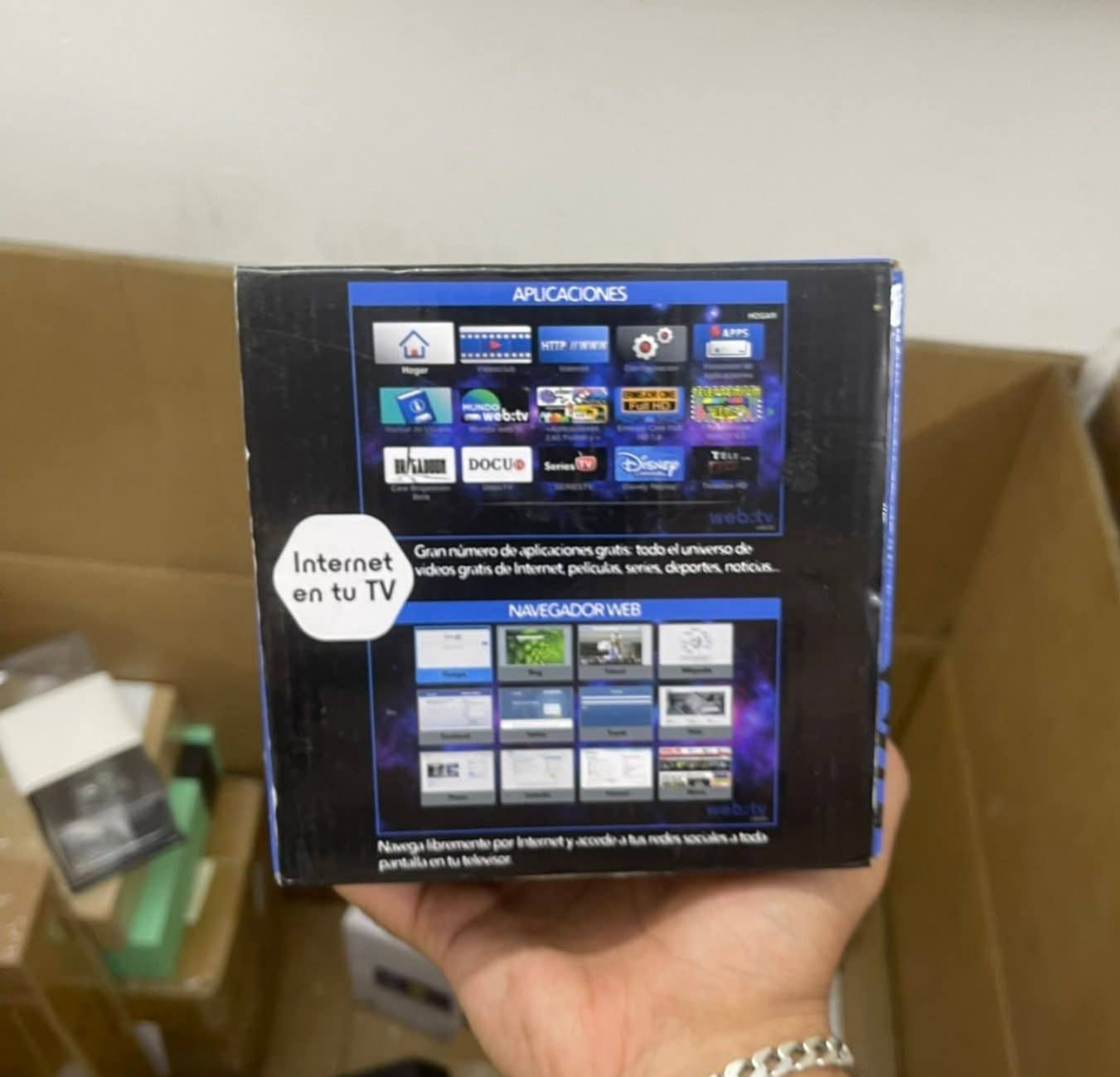 اربع قطع  للبيع شلع
تيفي بوكس14 نظام الاندرويد رام 2 تخزين 16  مع ستلايت بي يوتيوب مع تيفي ويب  60الف مع توصيل


**إذا كنت صاحب هذا الإعلان وتريد حذفه لأي سبب، رجاءا أرسل رسالة إلى الدعم الفني**