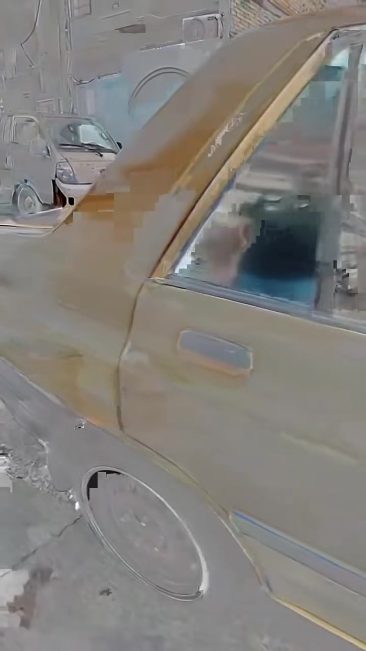 السلام عليكم ورحمة الله وبركاته سايبا موديل ١٥ للبيع مكفوله من الضربة معمره ومصبوغة عام جمالية تبريد شغال حداديه نضيفة برانكيت نضيف السيارة مامتعوبة مامشتغلة تكسي استخدام شخصي مكينة وگير برايت توني شادهن رقم بصرة حرف (ر) بأسمنة مكان السيارة بالبصرة الشراري يتصل *********** وانه خادم مامتواجد على الفيس
