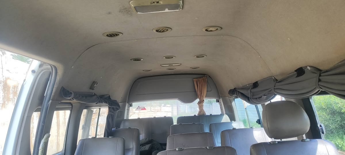 سلام عليكم هايكر موديل 2017 مكينه جديده مشط ستيرن جديد حداديه صدر امامي خلفي جديد تخم تاير جديد تبريد ثلاجه السيارة خير من الله كبل للشارع السعر 155بيه طخه بل باب السلايت من جوة من اخذتها السيارة عله وضع الشركه درع امامي خلفي نيكل جديد وتخم ويل كبات و طوك مشدود بل سيارة ***********
*********** مامتواجد عل فيس بوك بيع فقط لحد يخابر مراوس
