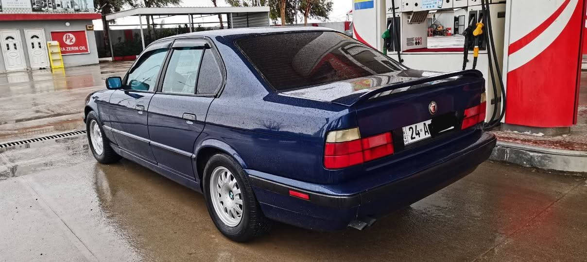 موديل 1990 رقم دهوك 
525 كير عادية مكينة دجتال 
دوو جام كهربائية 
سیارة سةر وةزعي شةريكية 
بي دعمة عام بةخة بو جاني 
تبريد و هيتر درستن 
رقم و سةنةوي جديد حتا 2030
سيارة بي كيماسة بي مةسرةفة جاهزة 
سعر 58 و مجال
*********** واتساب

سيارة موديل 1990 رقم دهوك 
525 كير عادي مكينة دجتال 
2 جام كهربائي 
سيارة على وضع الشركة 
بلا دعم عام بخ جمالية 
تبريد و هيتر مضبوط 
رقم و سنوية جديد حتى 2030
سيارة جاهزة  بلا مصرف 
سعر 58 مجال 

*********** واتساب زاخو, دهوك
