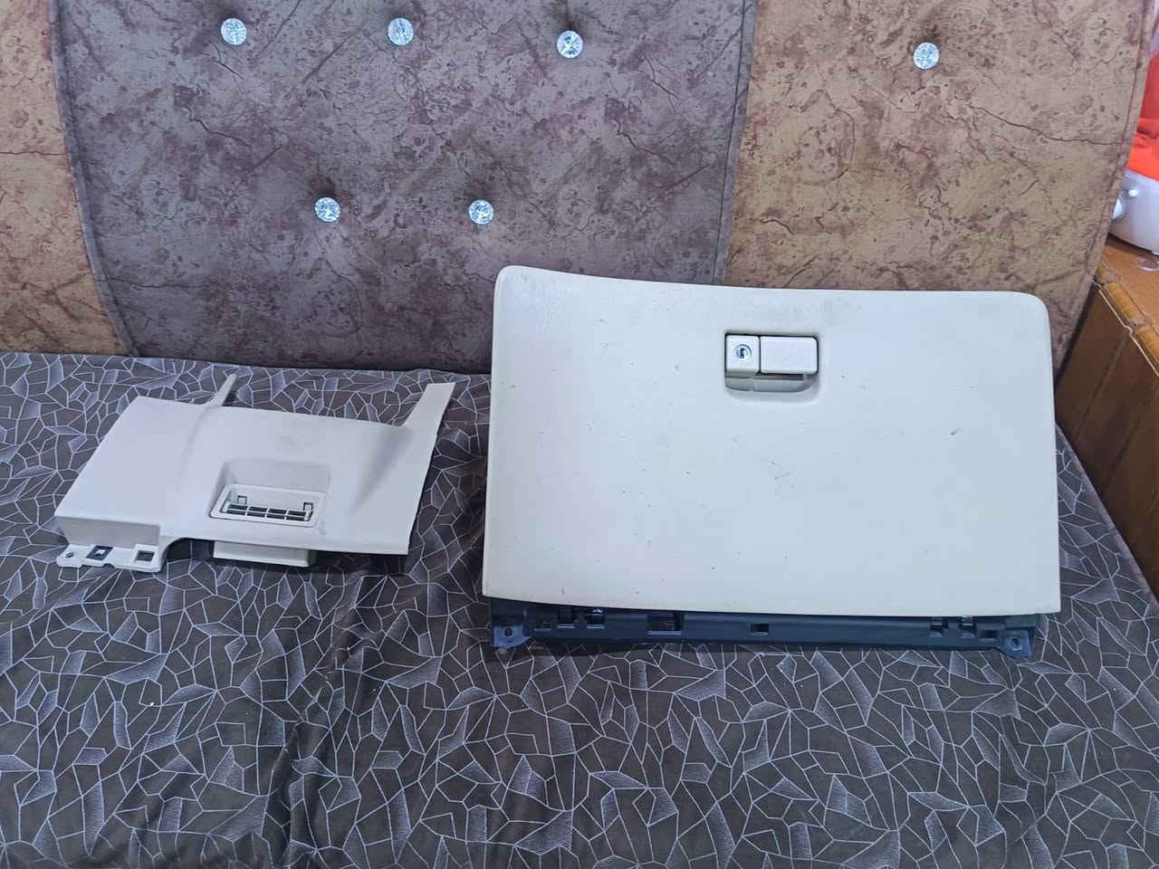 سلام عليكم
للبيع دشبول الأمارات جديد كلش تبريد سبلت
السعر 120 وبي مجال
***********
البصره
