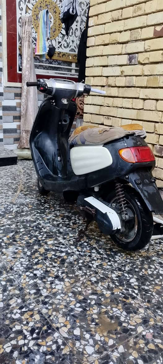 منغولي نثيه  دراجه شغاله وجاهزه  شلعه قويه سرعه دك 60  مكينه ناعمه وتخبل  دراجه نضيفه ومال جناي  عوزها بس كلوبات  السعر 125 مكاني ناصريه ‏‪***********‬‏
