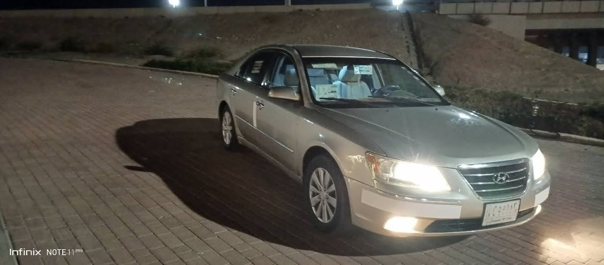 سلام عليكم اخوان سوناتة 2009امريكي
فول عدة الفتحة محرك 2400
كيرر 5نمرر 
تبريد ثلج صدرهاا مبدلة جديد مناقصهاا الف 
سياره مصبوقة عام اثر شخوط وبيهاا طخة براس شاصي 
بدون كص بدون كلبة رقم بغداد تحويل ثاني يوم السعرر 85وبيهاا مجال مكاني رمادي 
رقم ***********
