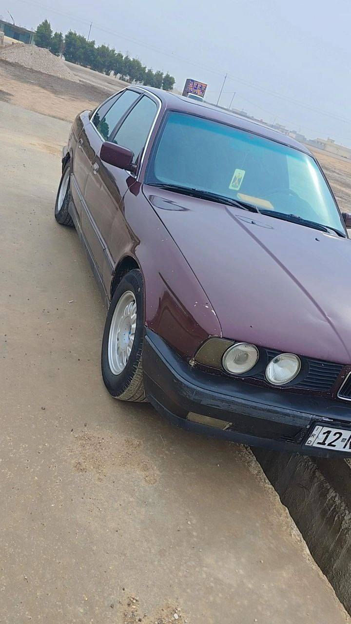 السلام عليكم BMW للبيع موديل ١٩٩٢ بأسمي سياره جاهزه غاز بانزين ... السعر ٥٠ وبيها مجال
الاستفسار ***********
