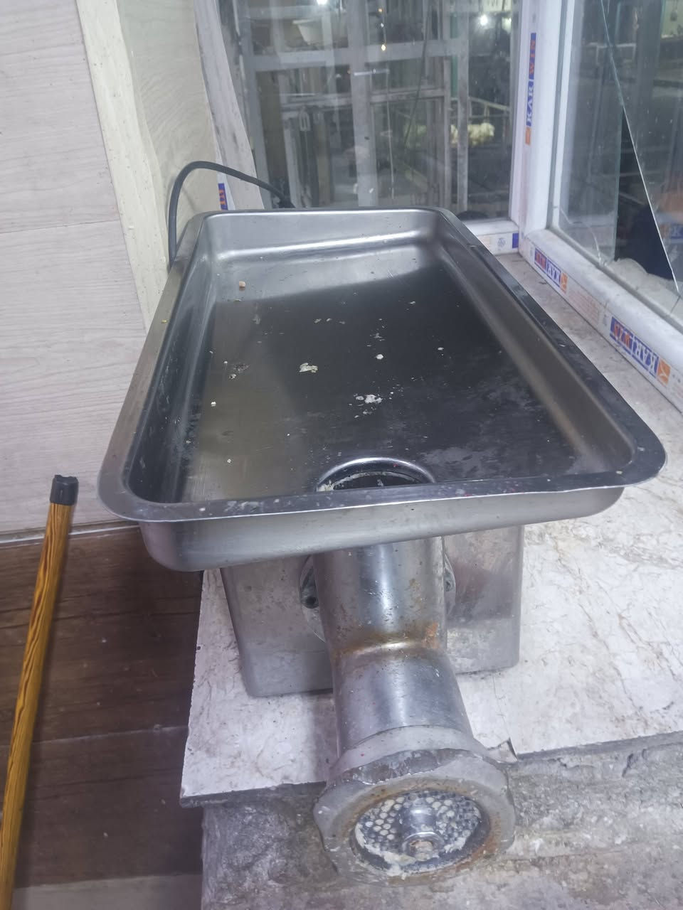 السلام عليكم من رخصه الادمن ماكينه لحم للبيع تركي اصلي سعر مناسب
***********
