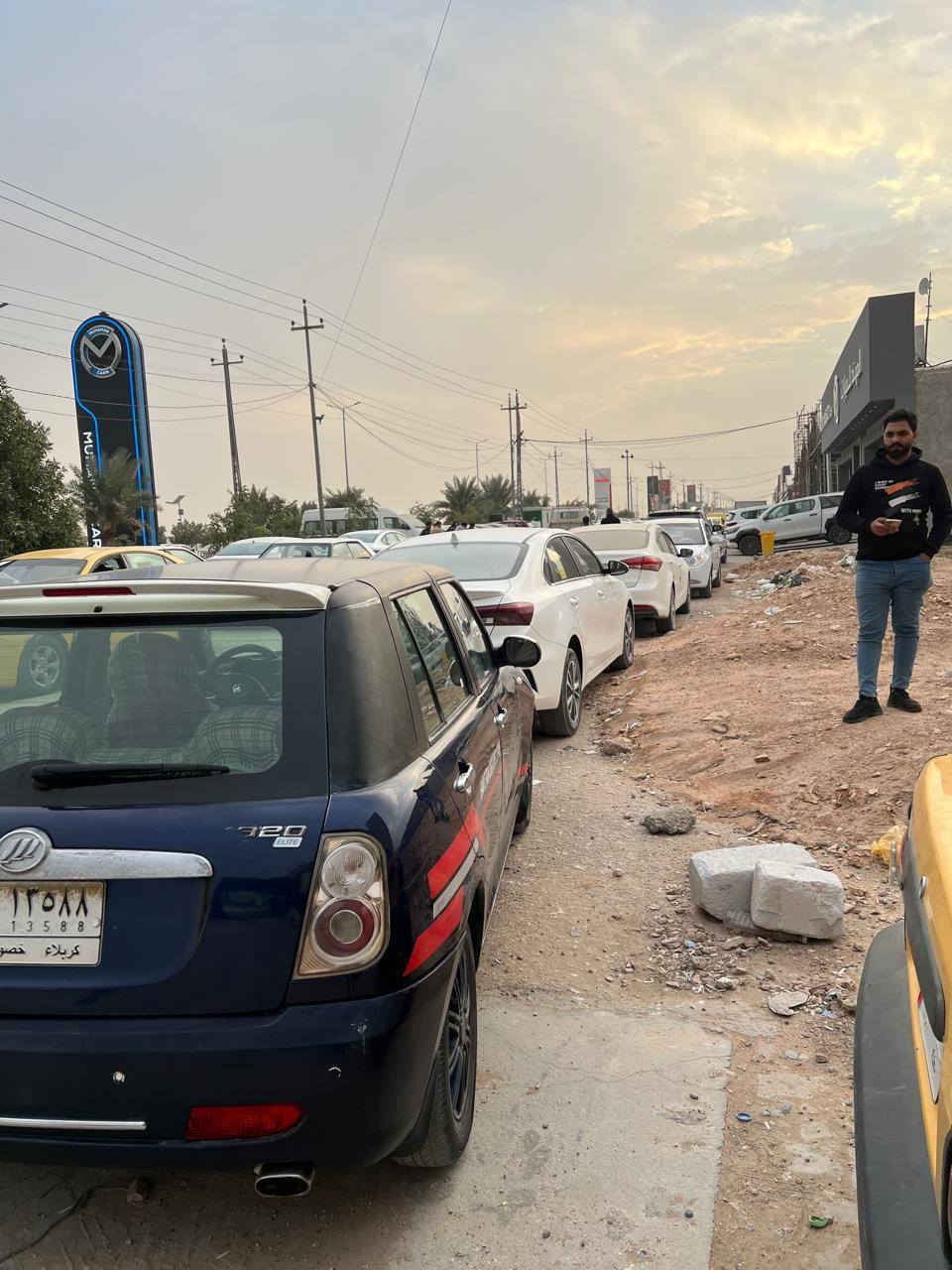 السلام عليكم للبيع ليفان 2013
السياره محرك كير حداديه  كهربائيات كله جديد  نظيفه 
 بيه جراد خفيف بالجاملغ والقماره
 السياره دواخل كلش جديده 
شاشه  اصليه سماعات اصليه 
. مابيه نواقص ابداا
السعر 34 وبيه مجال مداور ثاني يوم بسمنه
 مكانه نجف
***********
