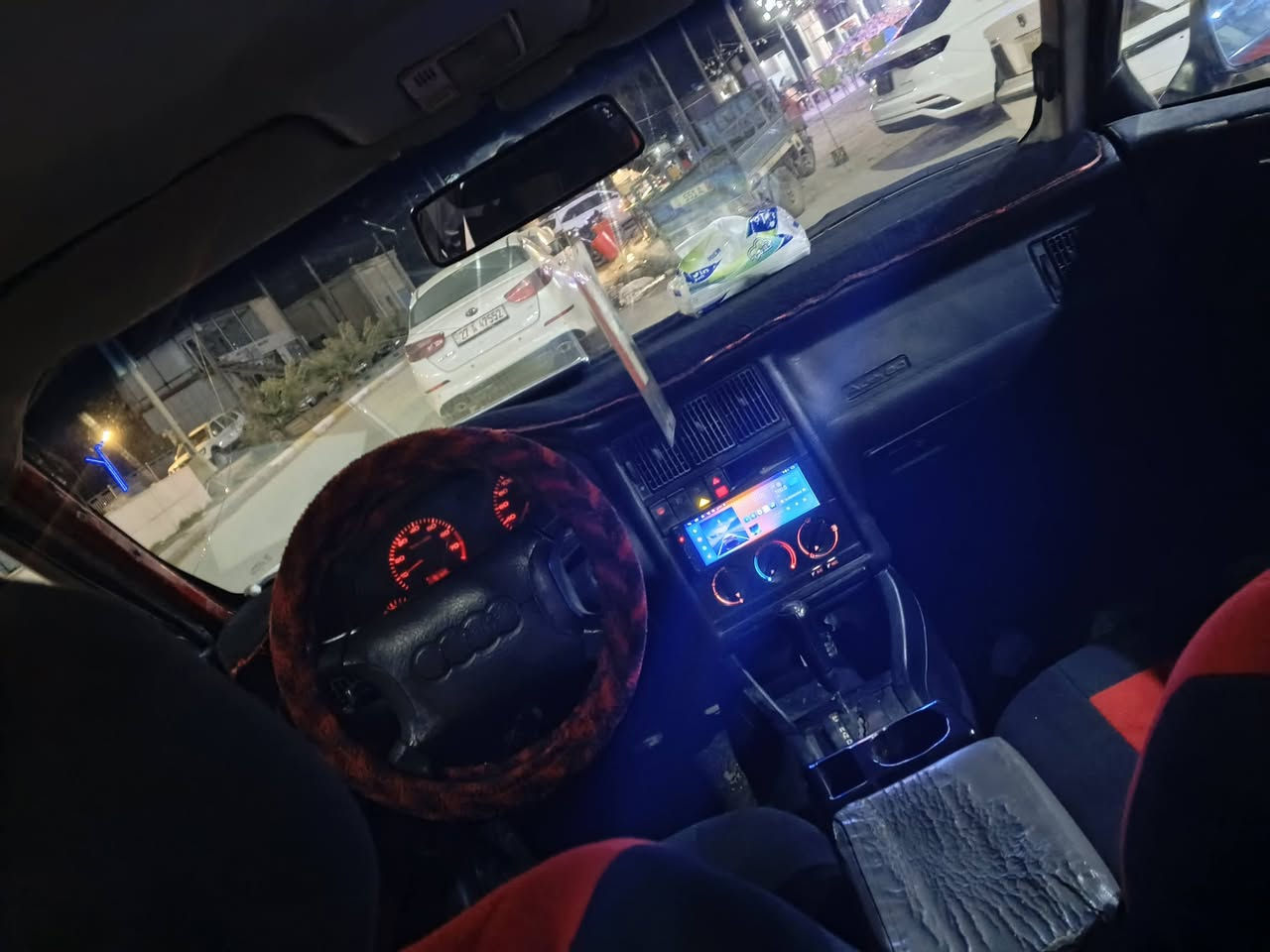 السلام عليكم اودي للبيع 95
***********
