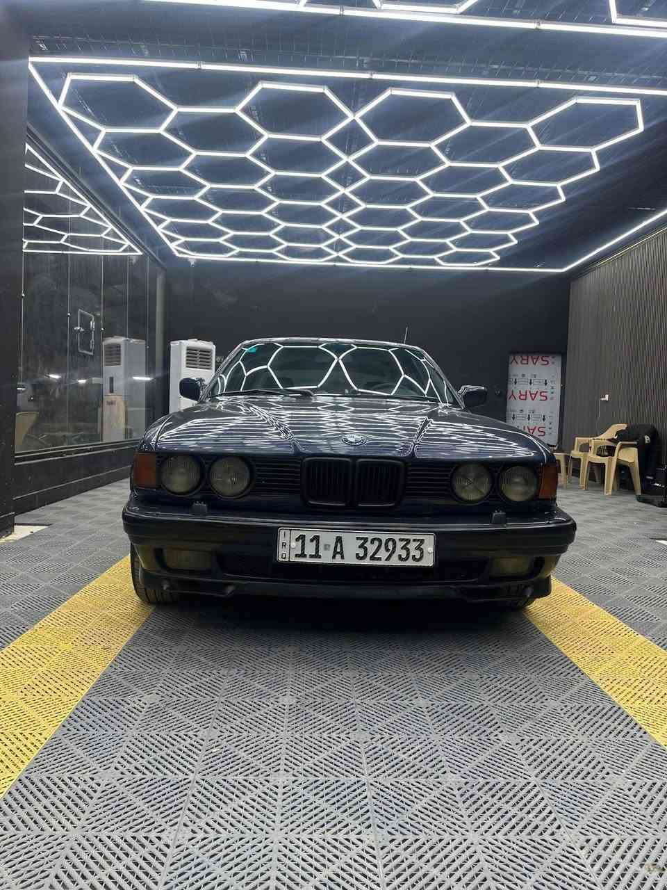 السلام عليكم 

BMW 735 i 
السيارة موديل 90 رقم بغداد أنكليزي سنوية بأسني نافذة لـ سنة 2027 تحويل مباشر

السيارة  35 اصل بليتة و سنوية 

محرك و كير و كهربائيات شرط 

حدادية امامي جديدة 
حدادية خلفي نقص بس البوش 

منظومة التبريد شغالة بورد التحكم كلة شغال و الكمبريسر شغال فقط غاز بدون ليك 

كشنات جلد بطاين جلد

الغرفة حلوة بس ينرادلها ترتيبات بسيطة نقصها صاجيات تعبانة 

سلايت شغال 

تخم تاير شرط
تخم ويل شرط

كمبويتر شغال و شاشة الكيجات شغالة كلها
كهربائيات شغالة شرط حتى انارة الترحيب مع الابواب 

مسجل و سماعات جدد

مازدات جدد زنون اصفر ناصي و زنون ابيض عالي 
بكلايتات جدد 

دعامياتها لا كسر و لا فطر 

مصبوغة عام للجمالية بدون ضربة بدون خياس 

السيارة جاهزة و اذا بيها نقوصات كلش بسيطات مو مكلفات 

السعر :- 55 ورقة و بيها مجال بسيط

مكان السيارة :- بغداد شاطئ التاجي قرب جسر المثنى او قرب الجزيرة السياحية

رقم الهاتف :- ***********
