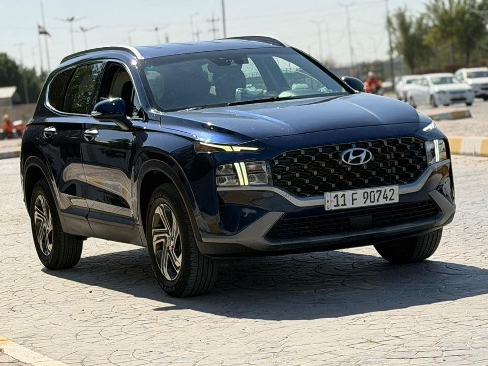 السلام عليكم
هونداي سنتافيه موديل (2023) وارد امريكي حادث كما موضح بالصور  بدون ايرباك رقم بغداد بسمي السياره مواصفات 

بصمه 

كرسي كهرباء 

تحكم استيرن جهتين 

قطعتين تبريد  السياره جديده استخدام شخصي السعر (195) بيه مجال بسيط للاستفسار (‭0773 180 0018‬)
