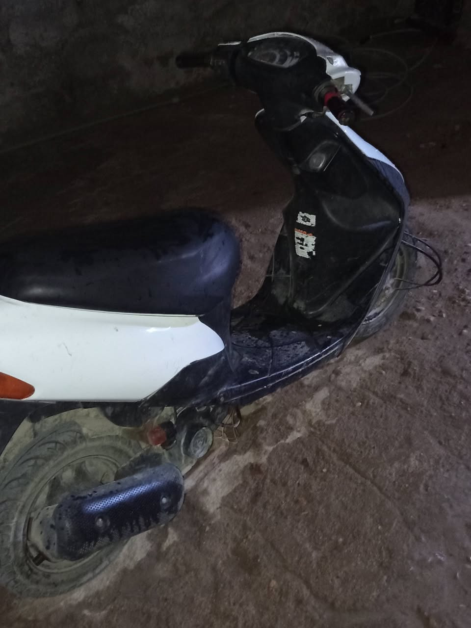 السلام عليكم دراجه ساسوكي رياضي اوراق السعر 225وبيها مجال للشراي


**إذا كنت صاحب هذا الإعلان وتريد حذفه لأي سبب، رجاءا أرسل رسالة إلى الدعم الفني**