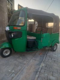 تكتك موديل ٢١ رقم وسنويه بسمي المكان بغداد الشعب الجمعيات رقم الهاتف ٠...