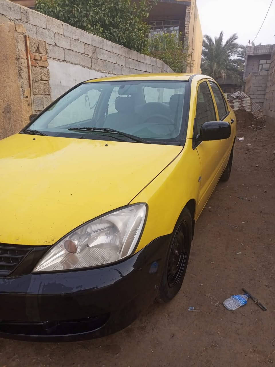 السلام عليكم لانسر للبيع موديل 2010 رقم بغداد باسمي تحويل ثاني يوم سياره جازه تخم  محرك خير من الله تبريد ثلج خير من الله سياره بدون ضربه بس بيهه صبغ جملوغ كدام بدون داخل رقم الهاتف *********** مكان ديالى سراجق سعر 75 بي مجال
