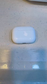 كيس اصلي • ايربودز برو ٢ • تايب سي