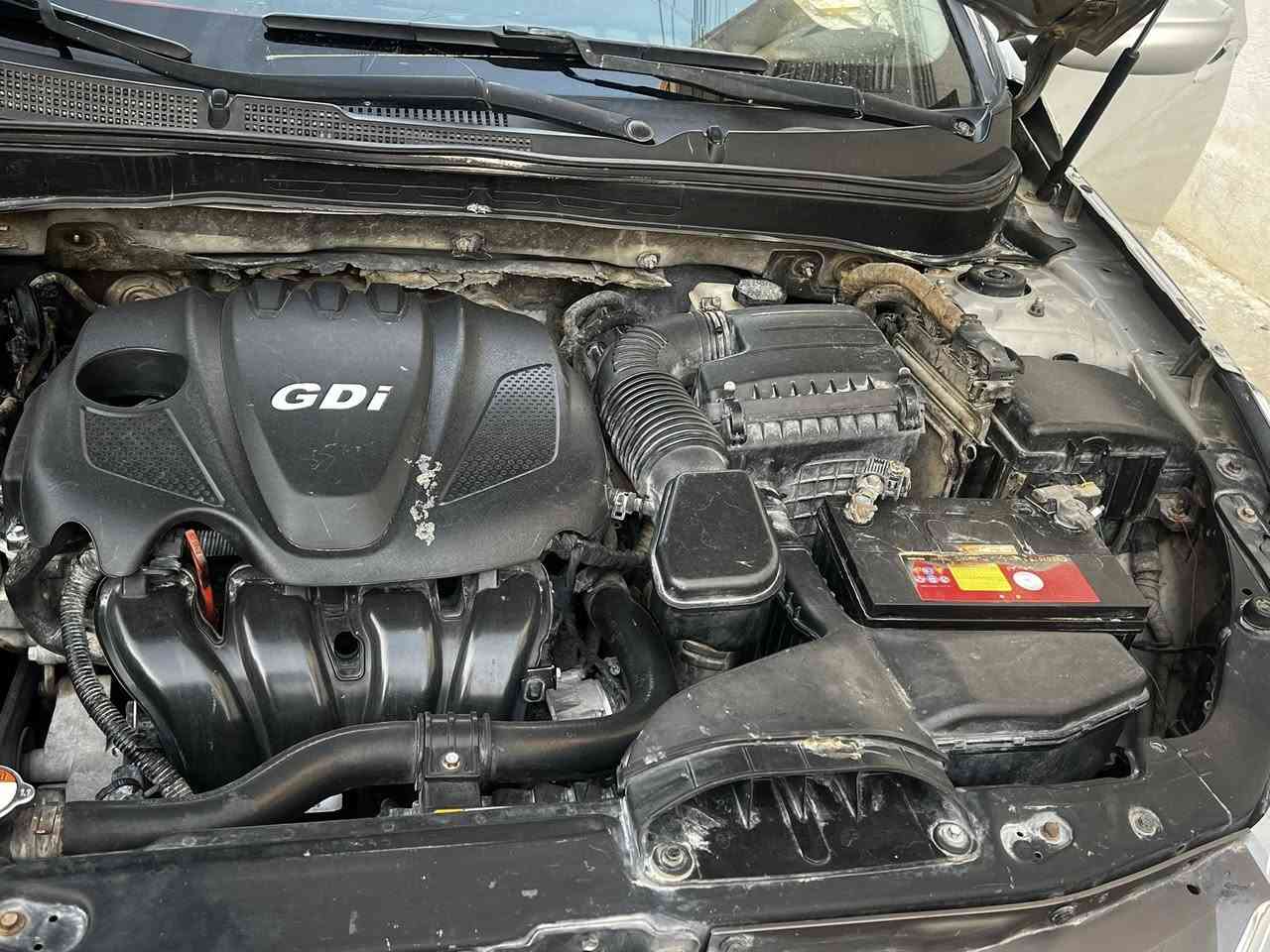 بسك الله الرحمان الرحيم،،،سيارة سوناتة للبيع فول موصفات بصمة فتحة كشن كهرباىي وارد امريكي المديل 2013 العنوان ذي قار الرفاعي شراي انتصال ع هذا الرقام ***********
