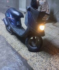 دراجه ياماها 60دراجه اي عيب مابيها كهرباىيات شغال سلف شغال مكينه ممفتو...