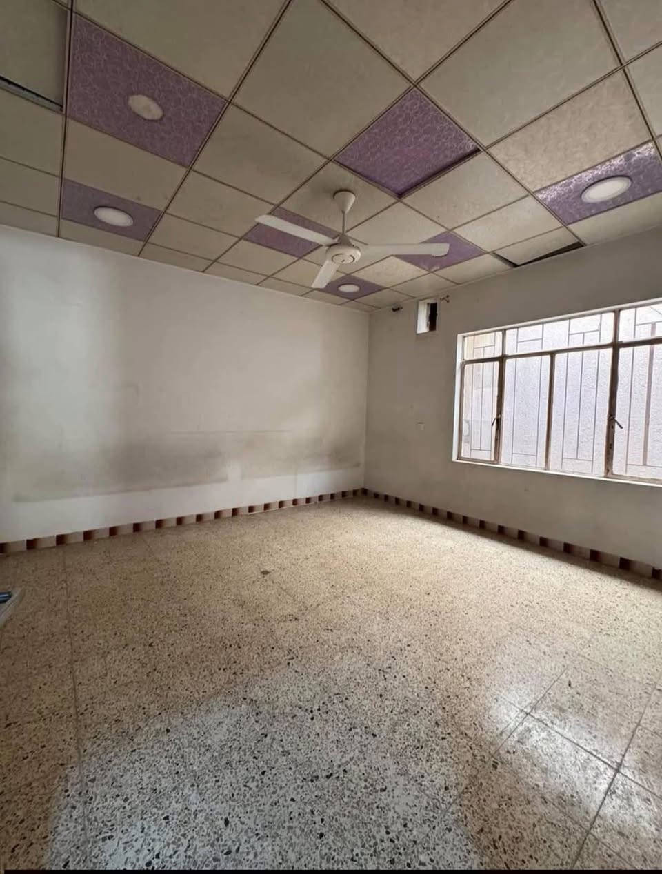 دار للبيع
الموقع : حي البلديات ( قرب جامع السليمان )
المساحة : 200 متر
الواجهه : 10 متر
الاتجاه : شروق تام
طابق واحد : غرفتين نوم وهول واستقبال ومطبخ وصحيات
فرع صبة
السعر 190 مليون
نستقبل عروضاتكم في اغلب مناطق الجانب الايسر
للاستفسار مراجعة مكتب 
حي سكر قرب من مجمع الاوربي 2
***********
***********
