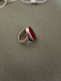 يماني دموي • صياغة يدوية • منقوش ثقيل