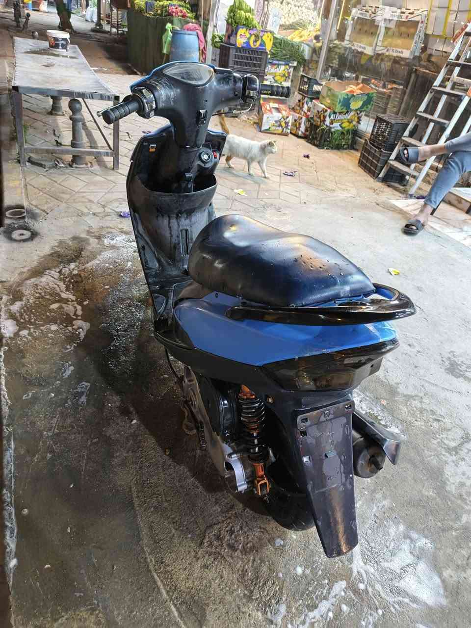 السلام عليكم دراجه ماكس عدله للبيع صدر أمامي خلفي رياضي
كلجات رياضي كفر اربع والفات بيه مكينه خرسه توكف بصفه متسمعه بيه شلعه معدل تاكل الكاع أكل كله شغال بيه نقص بس استاند ولايت مكان بغداد الجديده اتصل وبيكم خير ودلون
رقم ***********تحياتي
