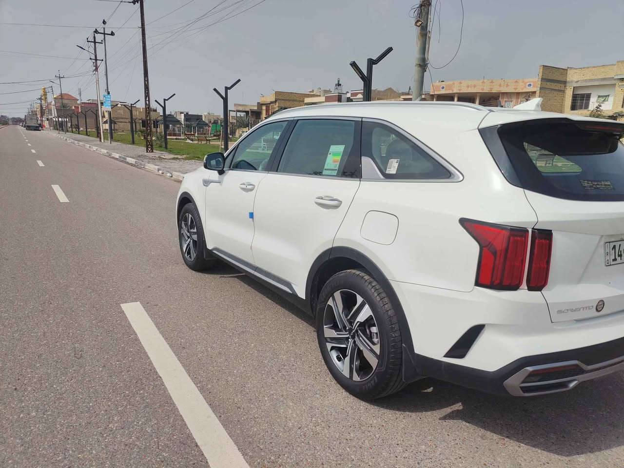 بسم الله الرحمن الرحيم 🤲
كيا سورنتو 2023 خليجي وكاله الدوليه
سته سلندر V6 حجم المكينه 3.5 ماشيه 18000 الف   السياره كفاله من كلشي كير ومحرك مكفولات  رقم دولي بصرة  باسمي السيارة
المواصفات:
لايت أربع عدسات
جنطه كهرباء ذكيه
حساسات أمانيه وخلفيه
7 راكب
كير ماوس
كراسي 2 كهرباء
بصمه ابواب ودخول ذكي
مرايا كهرباء مع اشيار
ويل حجم 19
بردات خلفيه بلاديه
تبريد 3 قطع
4 انضمه قياده
شاشه جبيره
شاحن واير ليس
لايت وبك لايت ليد
تحكمات ستيرن
شفتات كير بالستيرن
اوتو هولد
وهواي مواصفات غير مذكوره….
مكاني البصرة
سعر السياره : 310  ورقه وقابل للتفاوض
للاستفسار *********** البصرة, العراق
