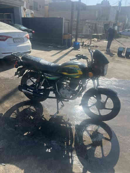 السلام عليكم للبيع أو مراوس بوكسر ٢٠٢٢ دراجه عوزه ترتيب يرادله دبل امامي شويه معووج  السعر ٦٠٠وبيهة مجال شعندك مراوس نزل الرقم ***********
