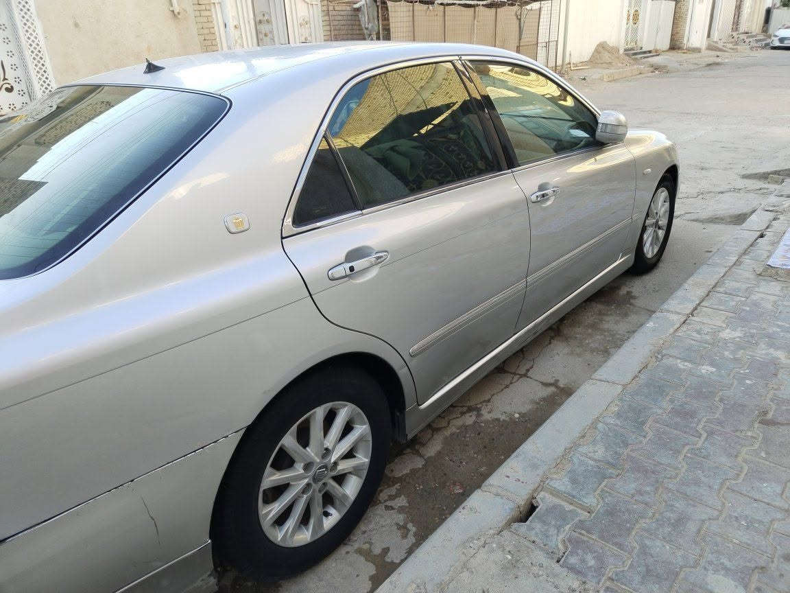 سلام عليكم 
للبيع شاهين قرار 102 ميسان 
مفحوصه مرور 
باقي بس كمرك ورقم
شاصي 182
3دكم 
فتحه 
اشاره با المري
واتساب *********** 
العماره ميسان

