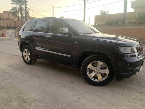 السلام عليكم
‏للبيع جيب شيروكي  وارد موديل 2011 ضرر جاملغ وبنيد بدون دواخل وشاصي ولغد شرط + باب الخلفي صبغ بدون دواخل 
مكينه 8V هيمي مكينه شرط لاتنقيص ولاتبخير 

المواصفات 
فول لمتد واحد على واحد 
بصمه تشغل + فتحت سقف + 
كراسي كهرباء +مري شفط + كهرباء + 
تحكم استيرن + كراسي جلد + تخم تاير + صدر 
تبريد تدفئه شرط 
السياره حلوه وجاهزه من كلشي مابي اي نقص  
رقم بغداد الدولي يعني شرط التحويل 
السعر 145 وبيه مجال للشراي 
الاستفسار ***********
