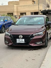 للبيع نيسان سنترا وارد امريكي موديل 2023 فئه SV حجم المحرك (2000) (4 س...